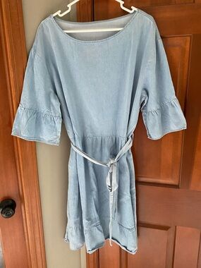NWT- denim dress size XL